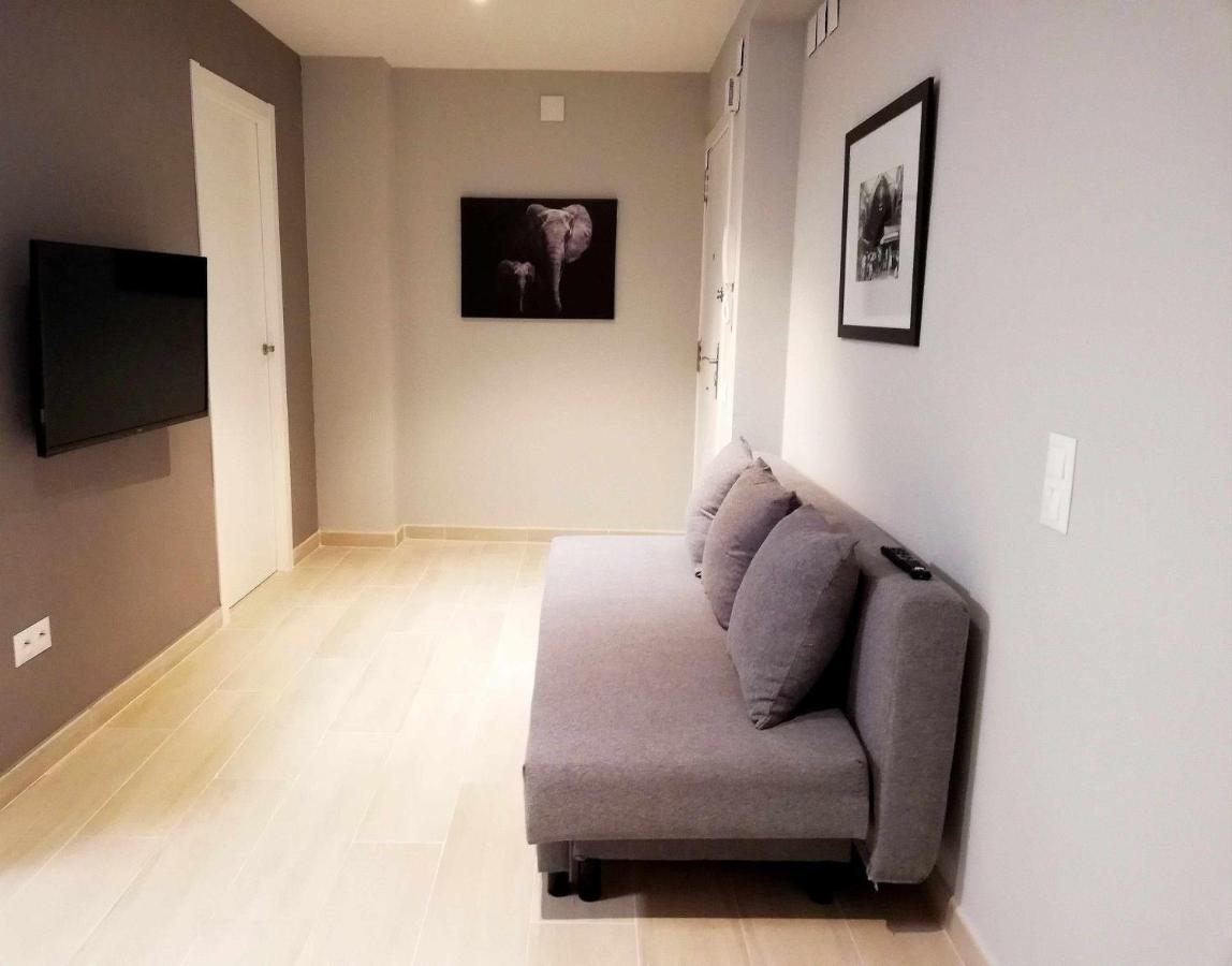 Mazi Apartments Suite Mataro Bagian luar foto
