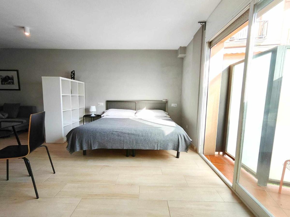 Mazi Apartments Suite Mataro Bagian luar foto